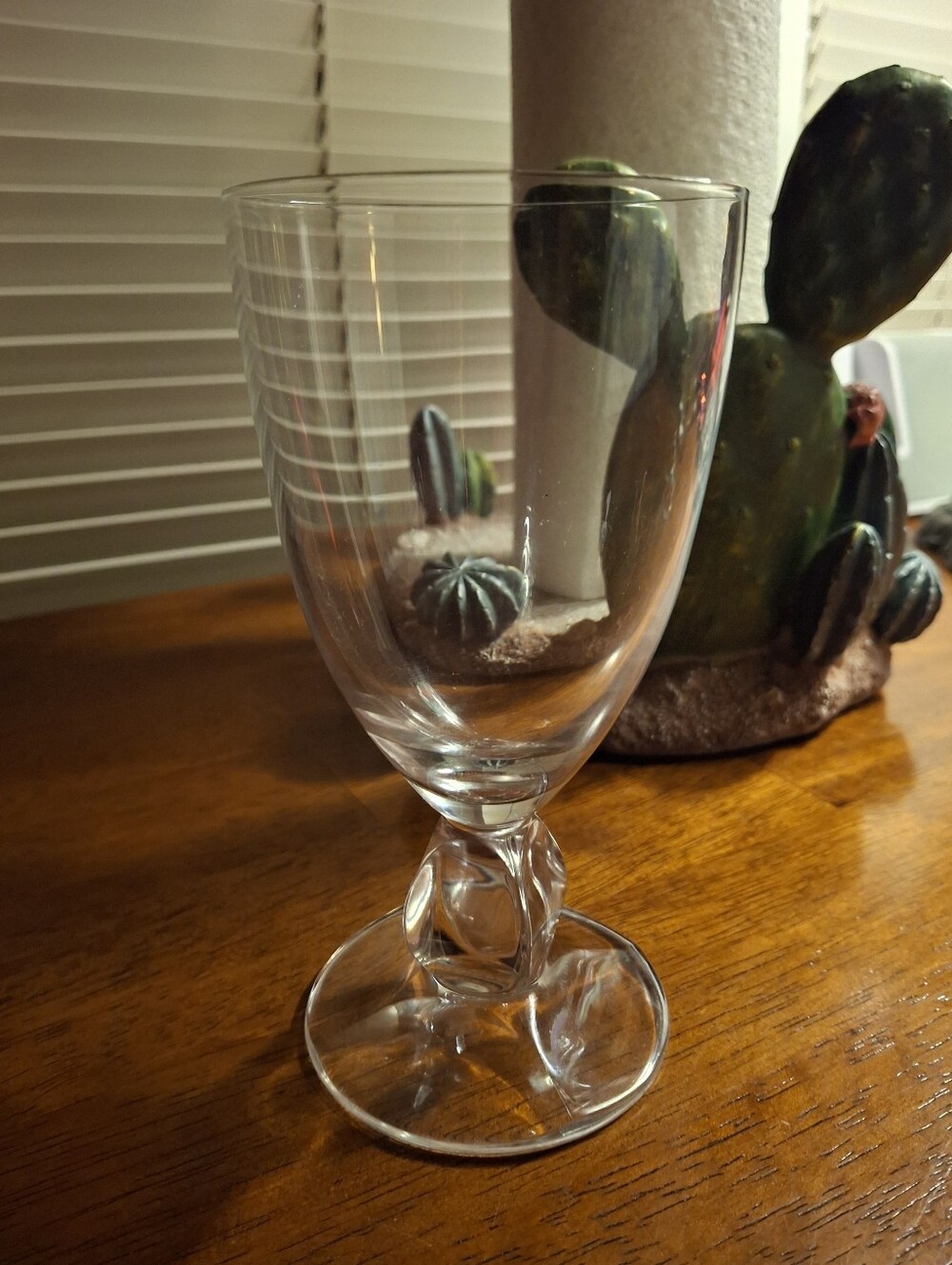 SCHOTT-ZWIESEL Conte Clear Crystal Wine Goblet 5 5/8" Blown Glass EXCELLENT